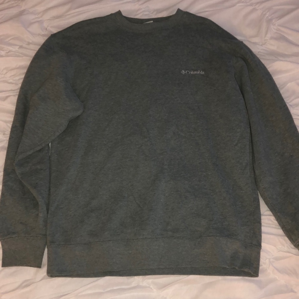 gray columbia crewneck sweatshirt